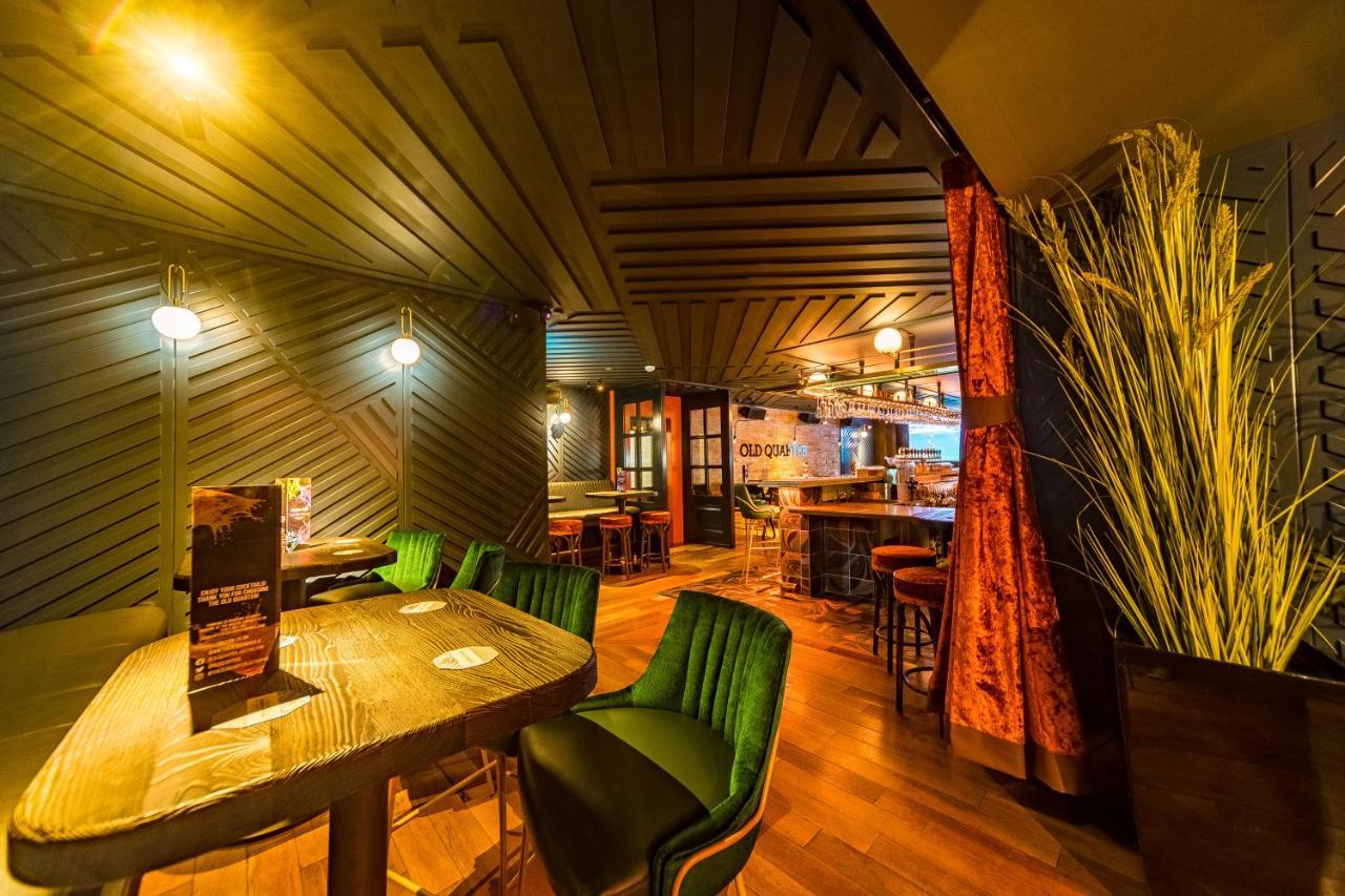 The Old Quarter Townhouse Hotel Limerick Junction Екстериор снимка